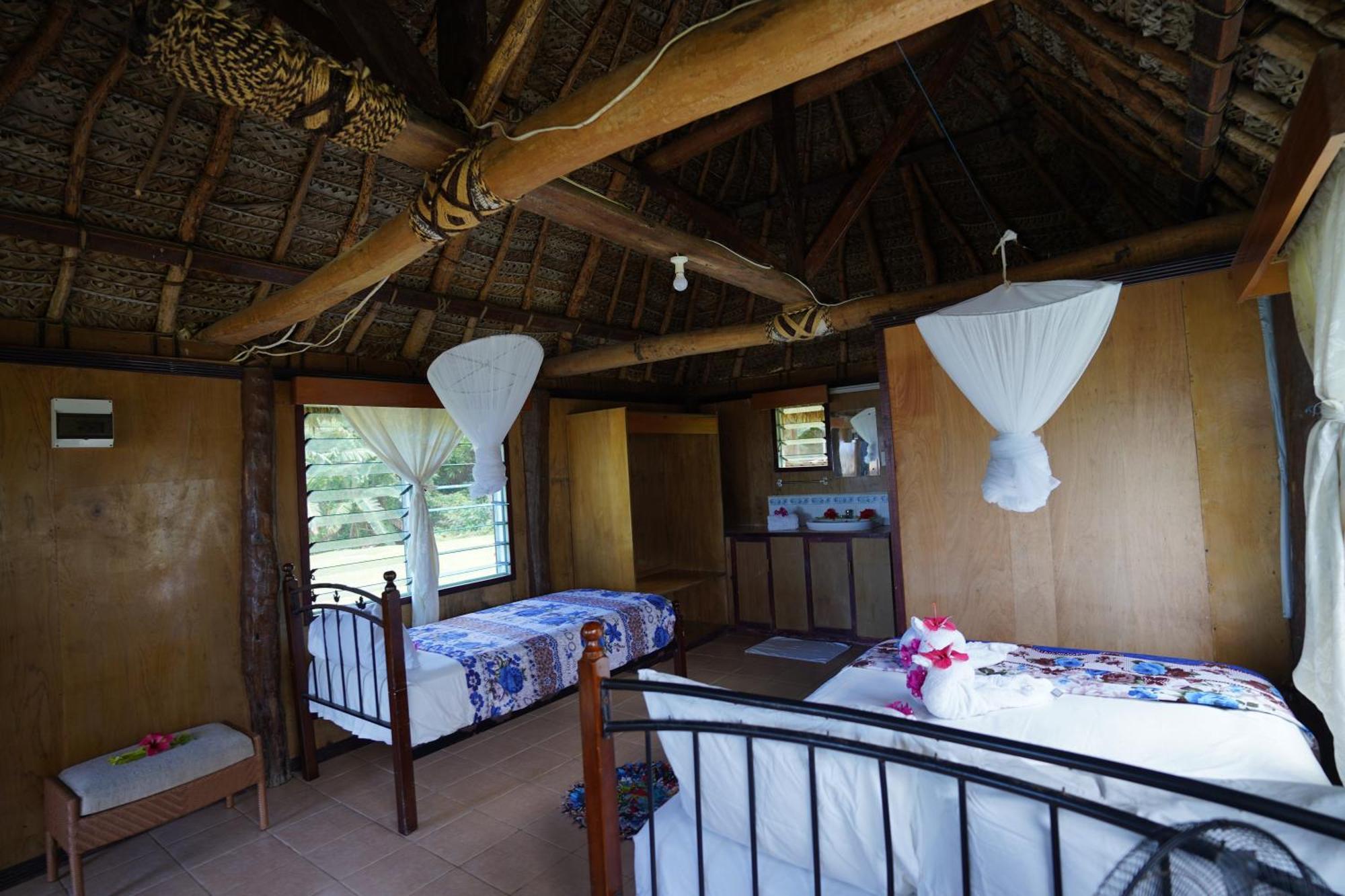 Hotel Waya Lailai Eco Haven Wayasewa Island Exterior foto